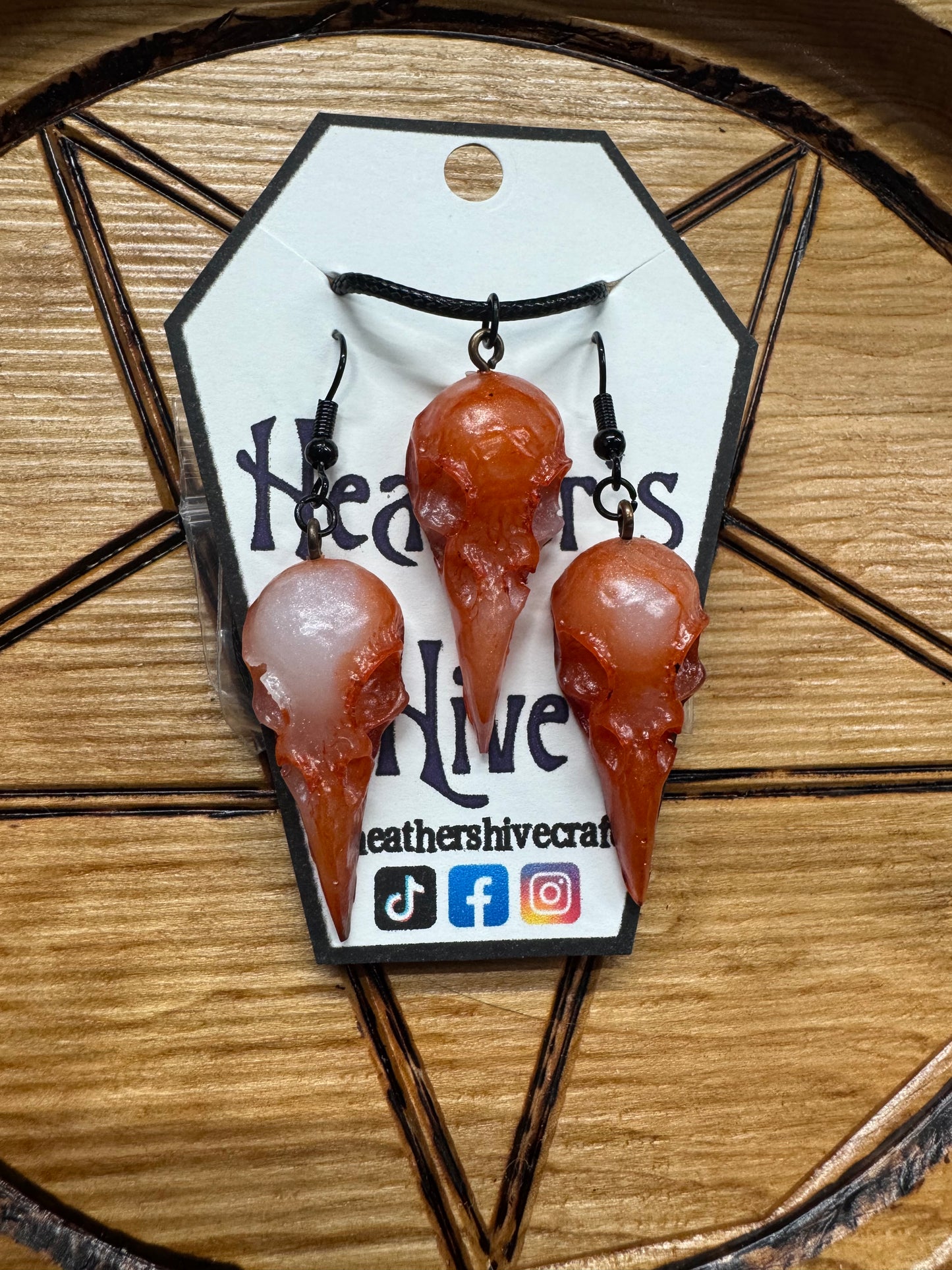 Raven skull necklace/earring combo- whiteoj