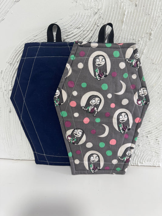 Coffin shaped potholder- Sally