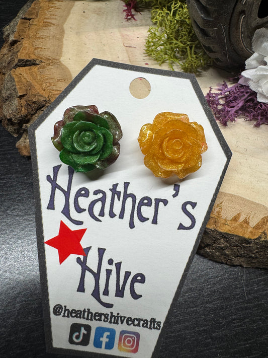 Resin rose stud earrings-gy