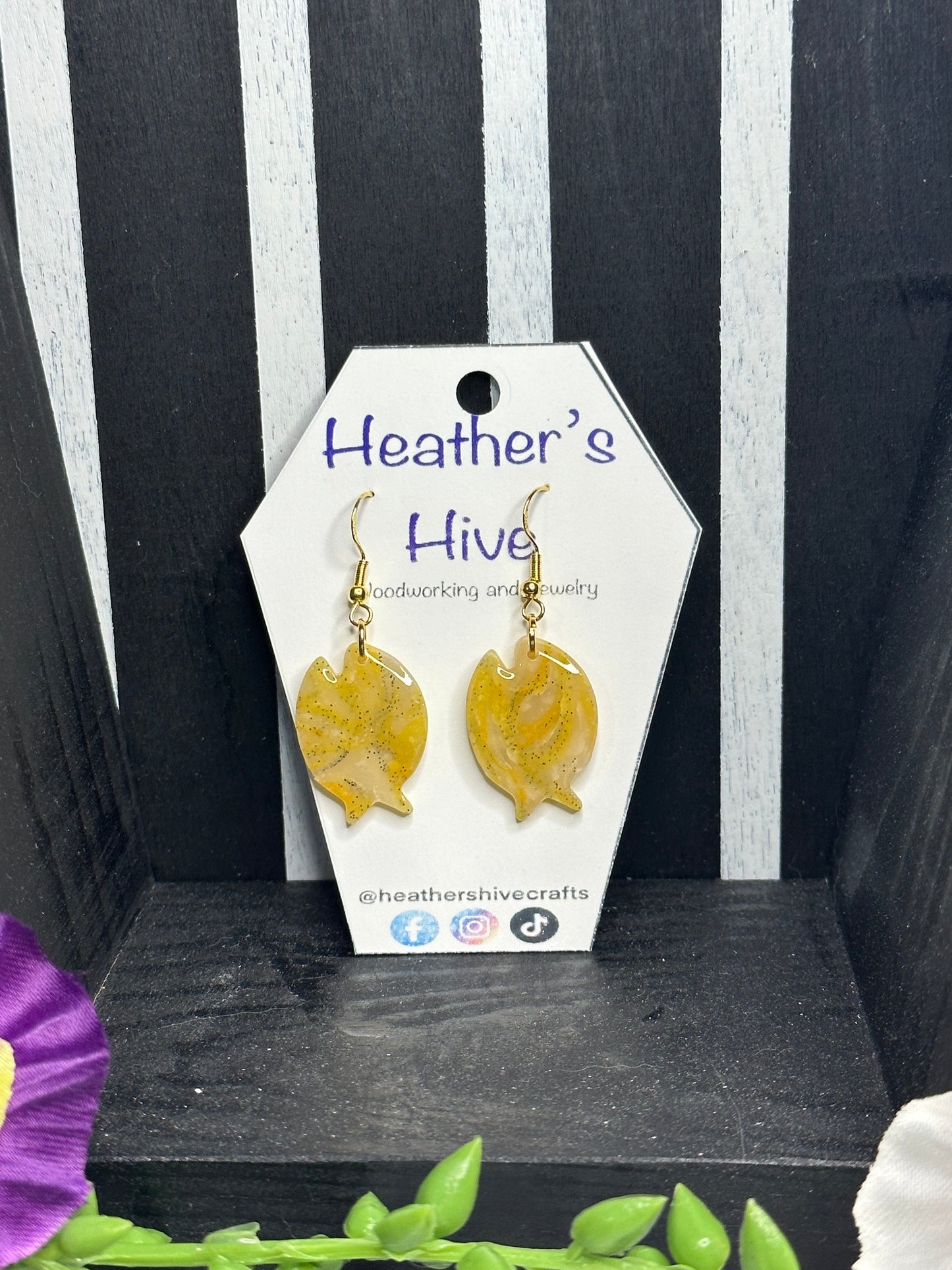 Fish yellow dangle earrings- g